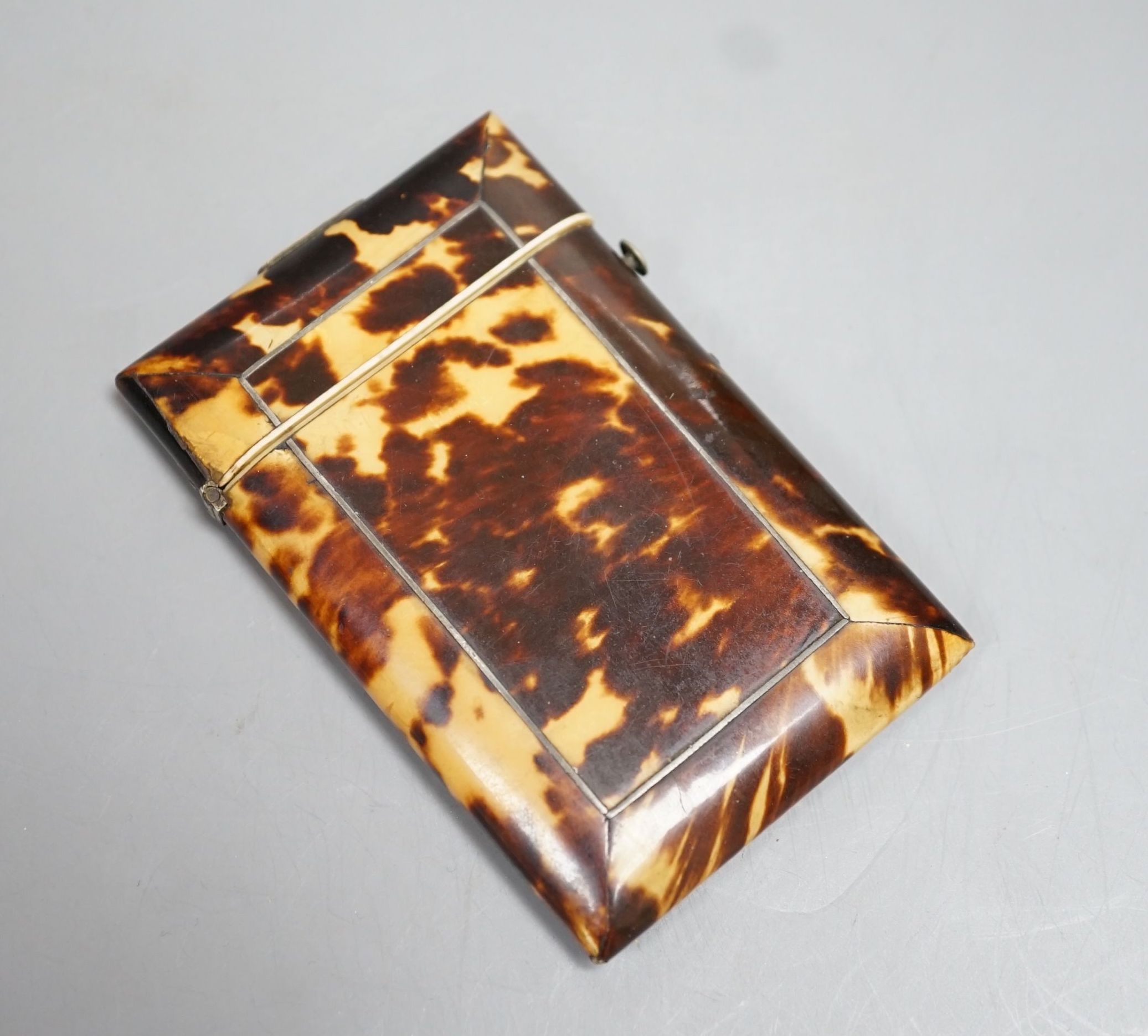 A 19th century tortoiseshell card case 9x6cm